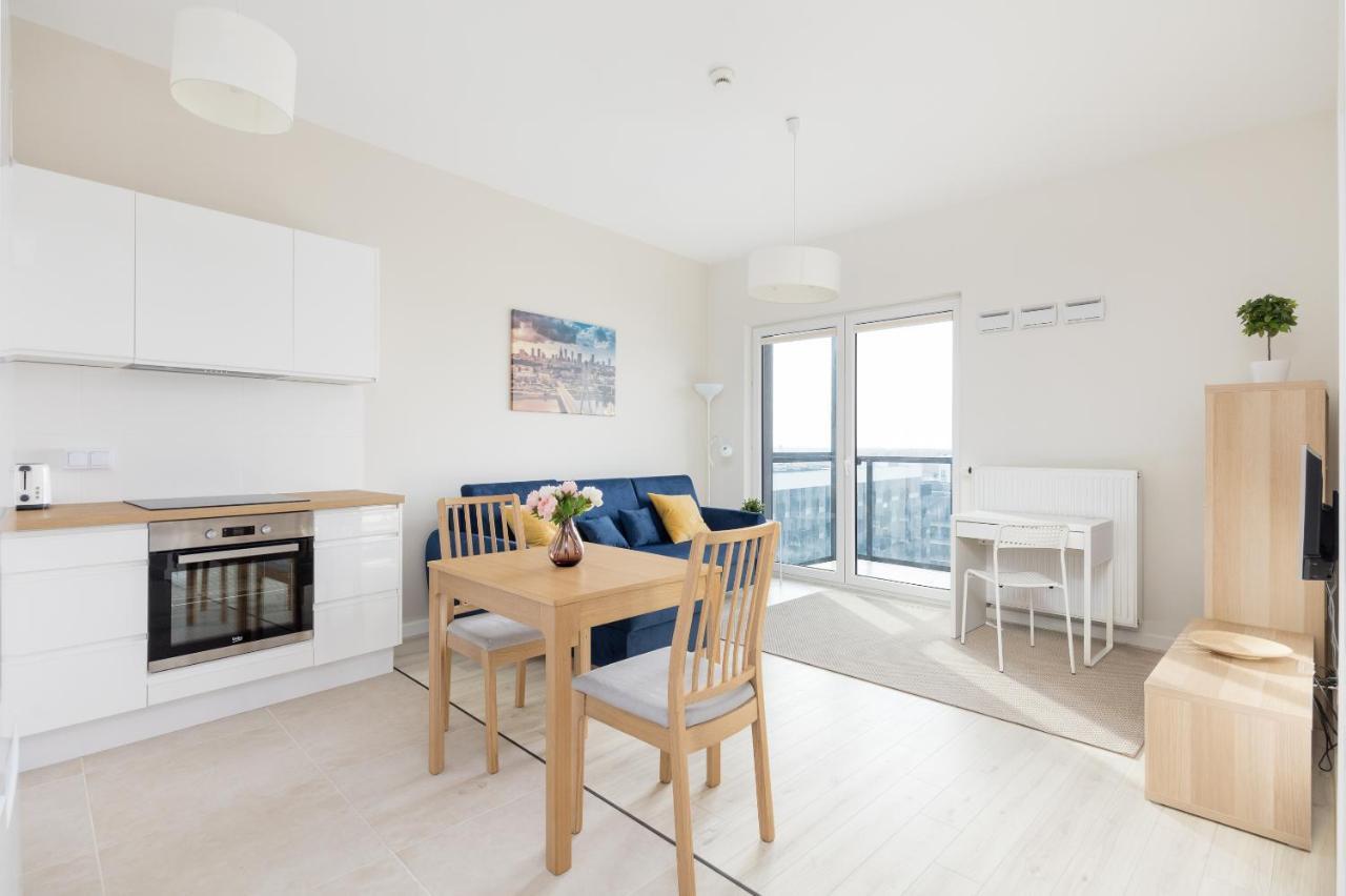 Wola Chic Blue Apartment Варшава Экстерьер фото